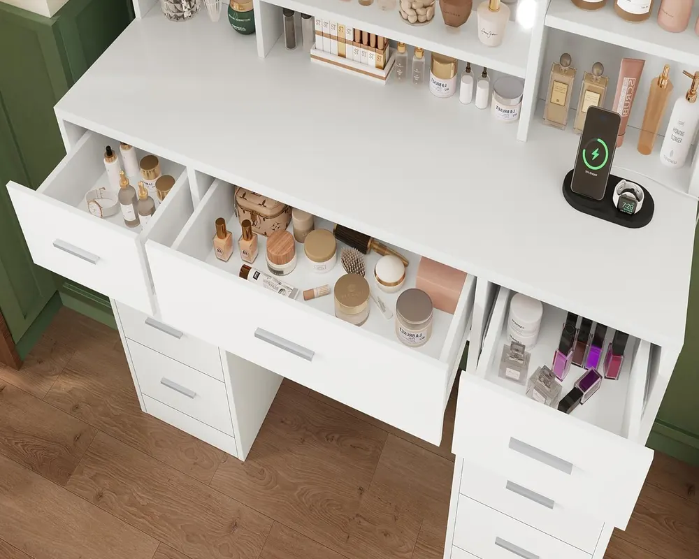 Drawers sized for the whole routine — FIONESO